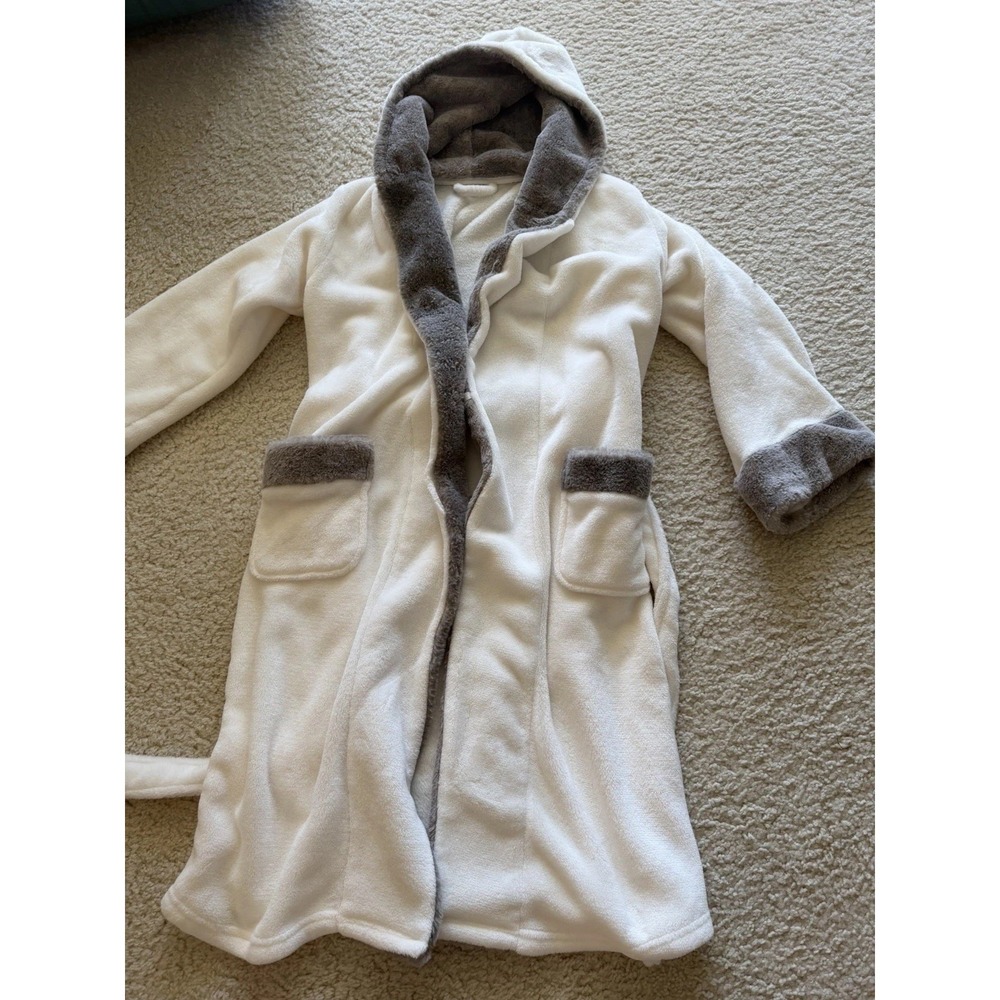 Soft White And Gray Plush Fleece Hooded Robe S/M Women's Fur Trim Belted Pockets - Picture 9 of 13